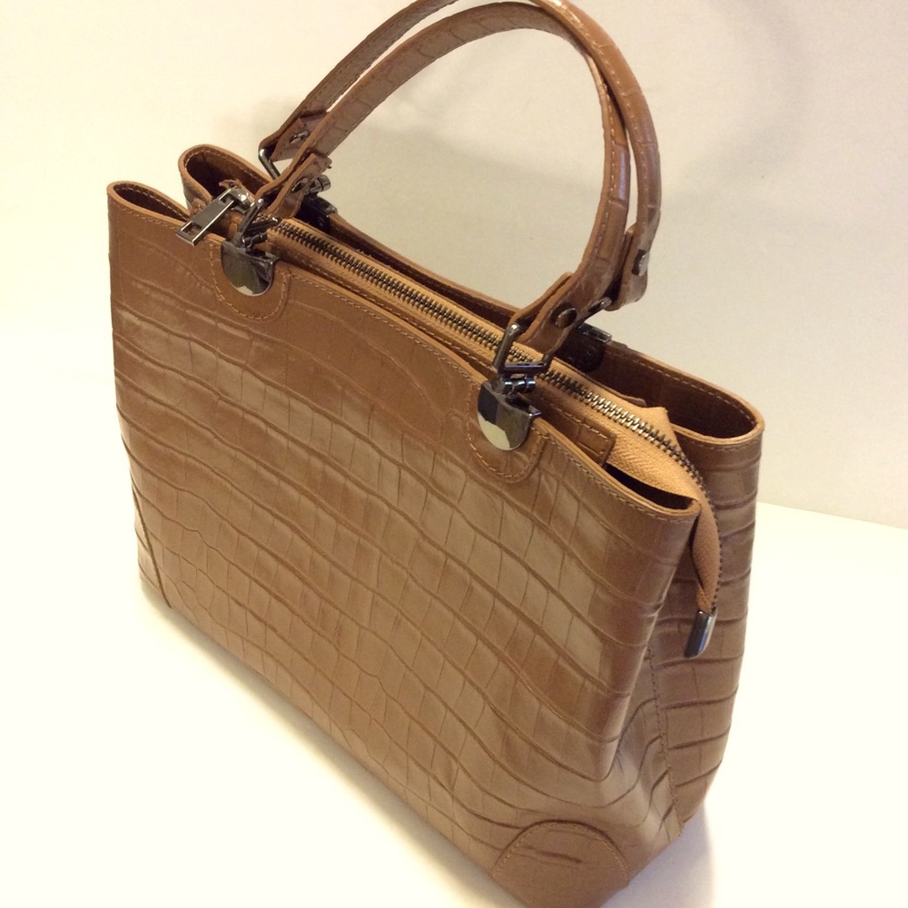 DIVINA FIRENZE Embossed Italian Leather Handbag